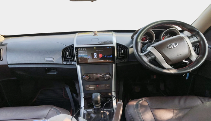 2013 Mahindra XUV500 W6, Diesel, Manual, 1,85,710 km, interior