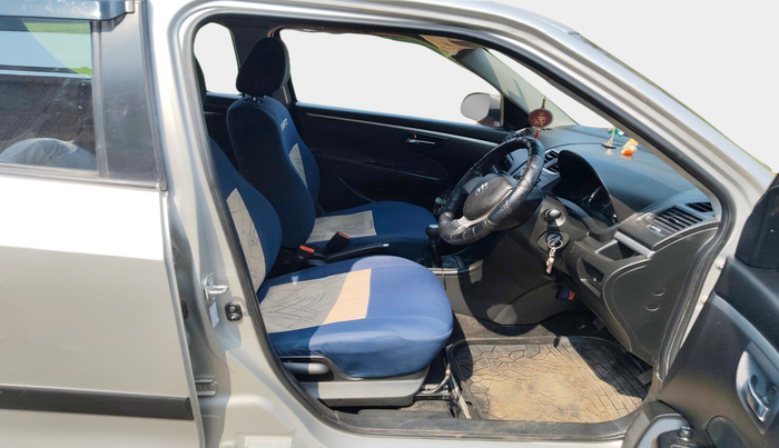 2013 Maruti Swift VXI, Petrol, Manual, 35,708 km, interior