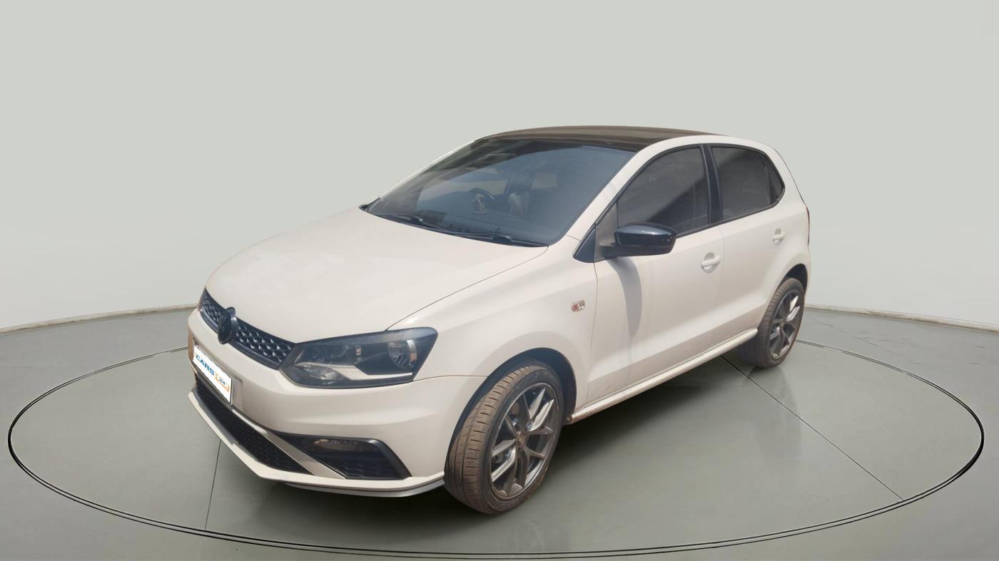 2015 Volkswagen Polo HIGHLINE1.2L, Petrol, Manual, 1,00,247 km, exterior