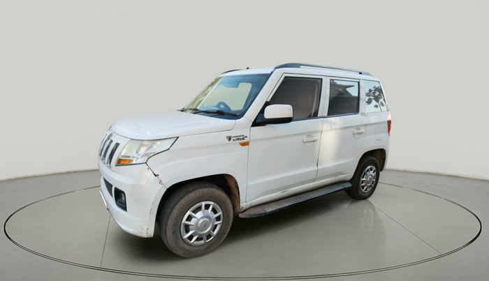 2015 Mahindra TUV300 T6, Diesel, Manual, 1,33,260 km, exterior