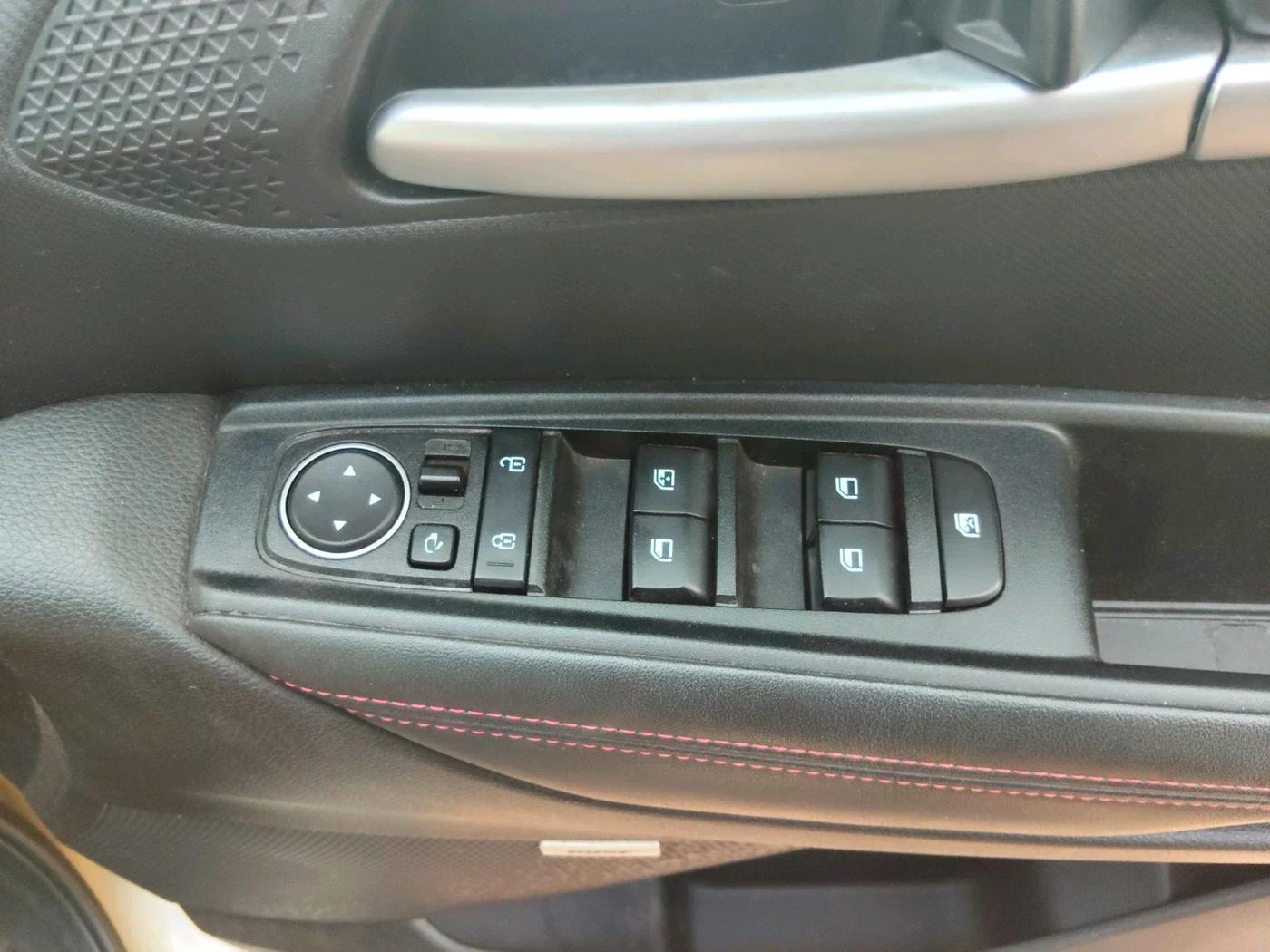 2021 KIA SONET GTX PLUS 1.0 DCT, Petrol, Automatic, 31,087 km, interior