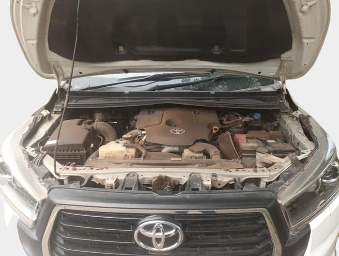 2023 Toyota Innova Crysta 2.4 ZX 7STR, Diesel, Manual, 48,970 km, exterior
