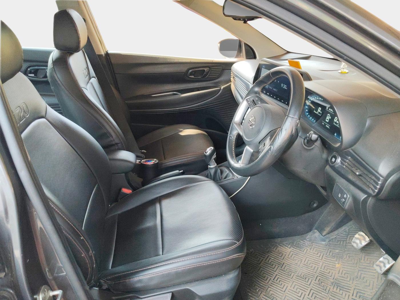 2021 Hyundai NEW I20 Asta 1.0 GDI Turbo IMT, Petrol, Manual, 54,028 km, interior