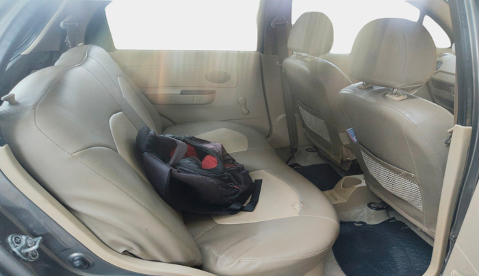 2011 Chevrolet Spark LS 1.0, Petrol, Manual, 1,12,988 km, interior