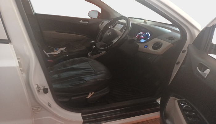 2018 Hyundai Grand i10 ASTA 1.2 KAPPA VTVT, Petrol, Manual, 22,438 km, interior