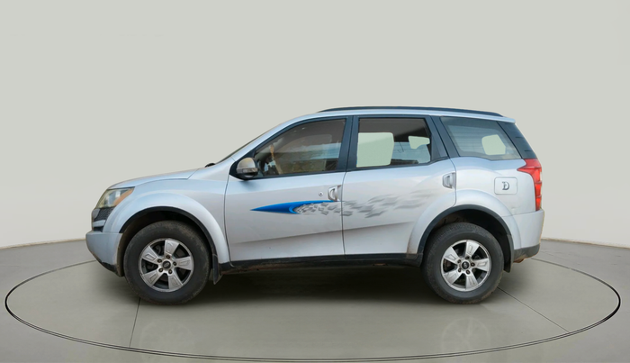2012 Mahindra XUV500 W8, Diesel, Manual, 2,50,179 km, exterior