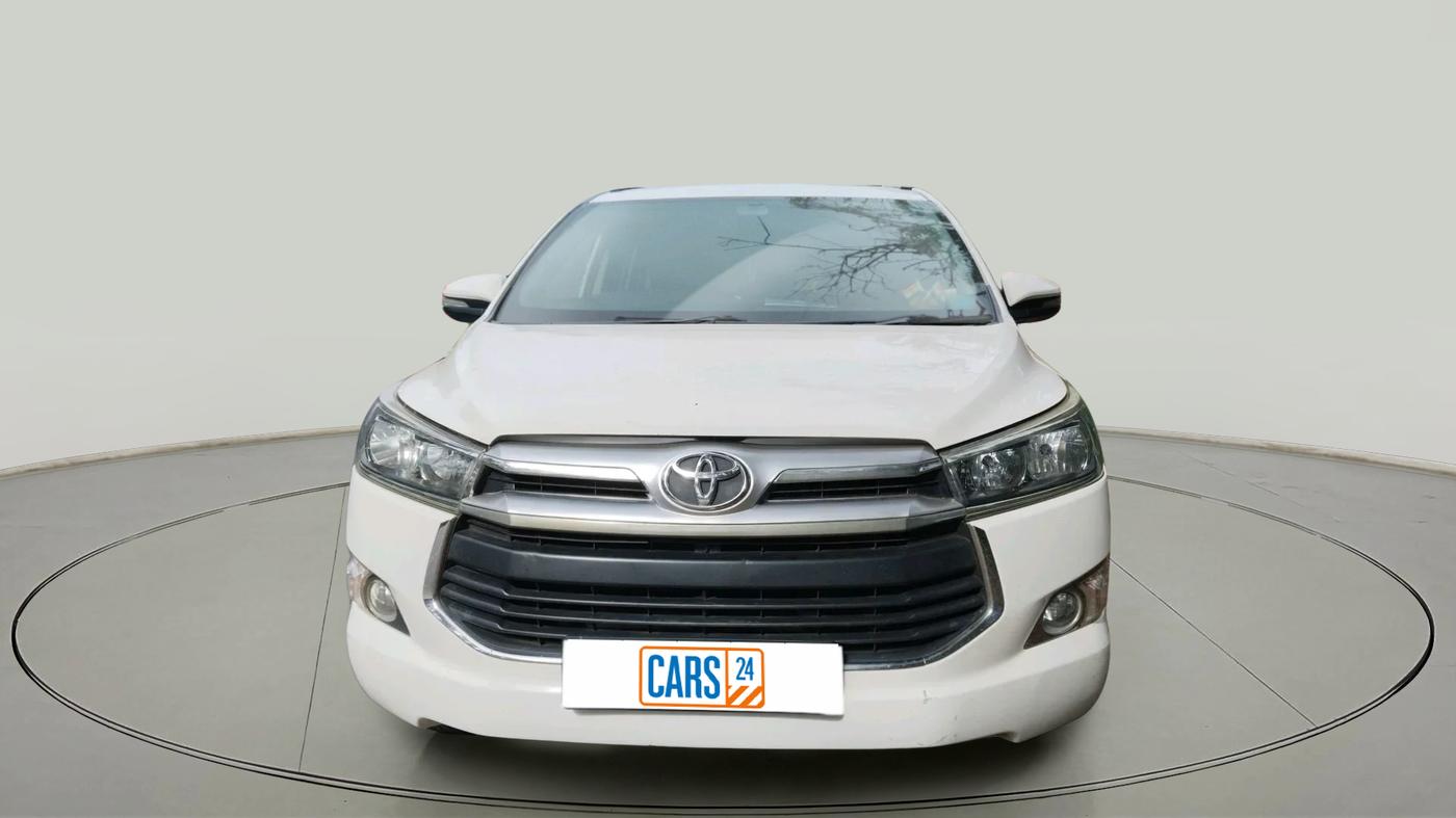 2017 Toyota Innova Crysta 2.8 GX AT 8 STR, Diesel, Automatic, 1,63,041 km, exterior