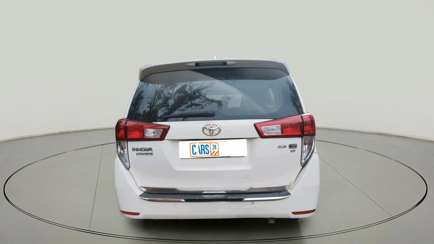 2017 Toyota Innova Crysta 2.8 GX AT 8 STR, Diesel, Automatic, 1,63,041 km, exterior