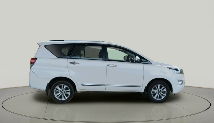 2017 Toyota Innova Crysta 2.8 GX AT 8 STR, Diesel, Automatic, 1,63,041 km, exterior