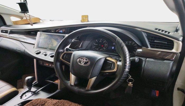 2017 Toyota Innova Crysta 2.8 GX AT 8 STR, Diesel, Automatic, 1,63,041 km, interior