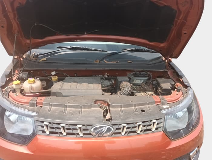 2017 Mahindra Kuv100 K8 6 STR, Petrol, Manual, 31,429 km, exterior