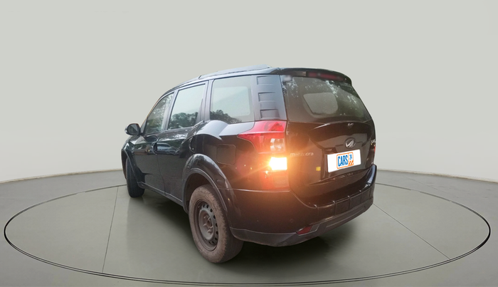 2015 Mahindra XUV500 W6, Diesel, Manual, 1,62,262 km, exterior