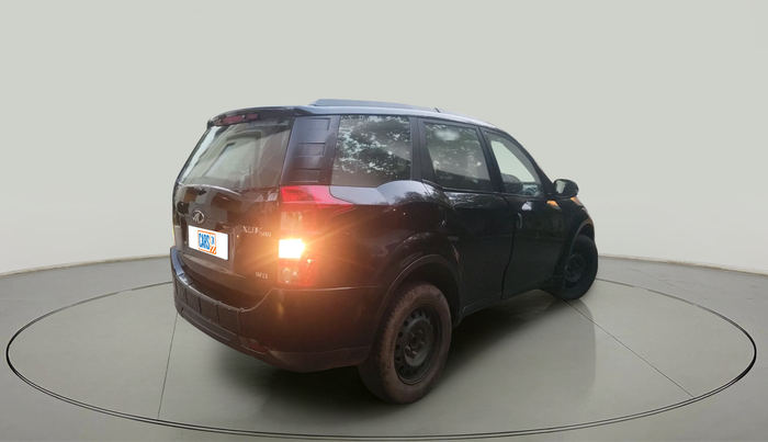 2015 Mahindra XUV500 W6, Diesel, Manual, 1,62,262 km, exterior