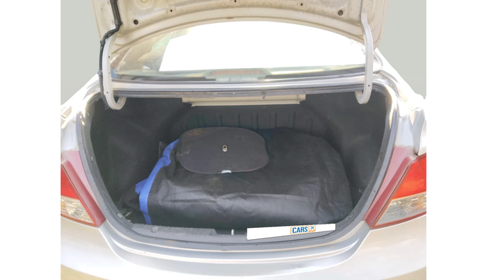 2012 Hyundai Verna FLUIDIC 1.6 CRDI SX, Diesel, Manual, 1,17,820 km, exterior