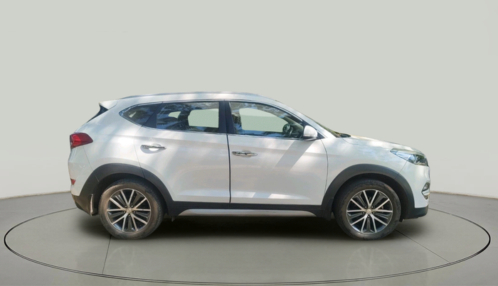 2018 Hyundai Tucson 2WD AT GL PETROL , Petrol, Automatic, 1,32,082 km, exterior