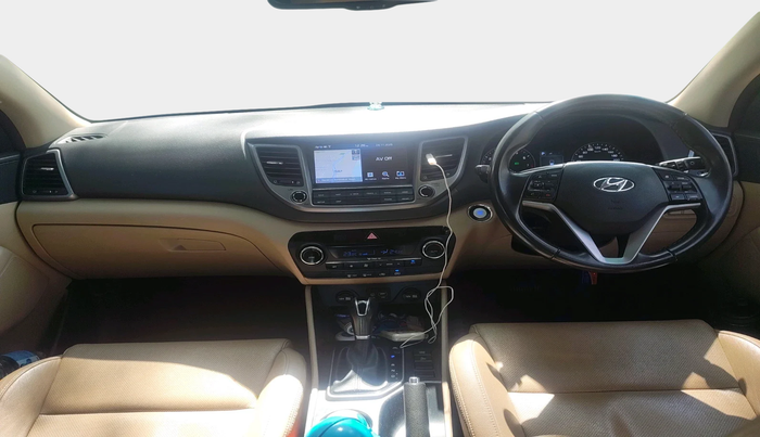 2018 Hyundai Tucson 2WD AT GL PETROL , Petrol, Automatic, 1,32,082 km, interior