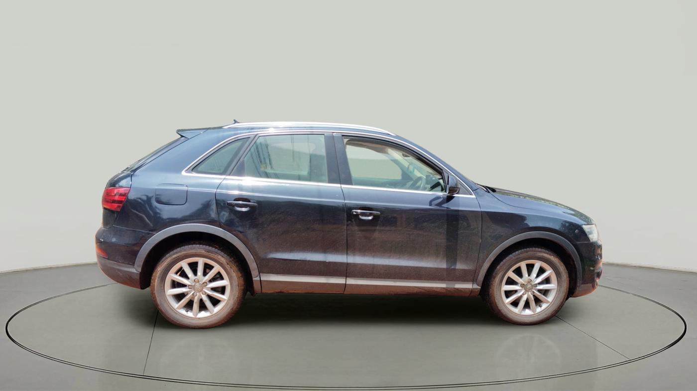2012 Audi Q3 2.0 QUATTRO TDI AT, Diesel, Automatic, 1,41,524 km, exterior