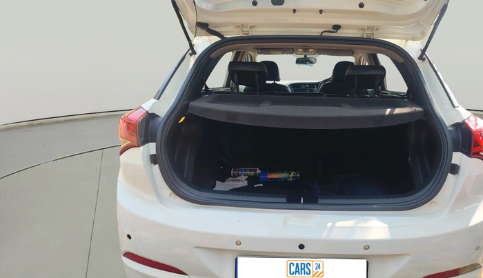 2017 Hyundai Elite i20 ASTA 1.2 (O), Petrol, Manual, 75,180 km, exterior