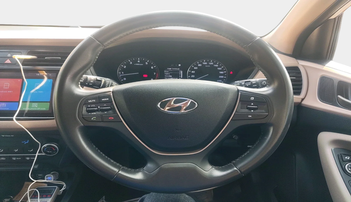2017 Hyundai Elite i20 ASTA 1.2 (O), Petrol, Manual, 75,180 km, interior