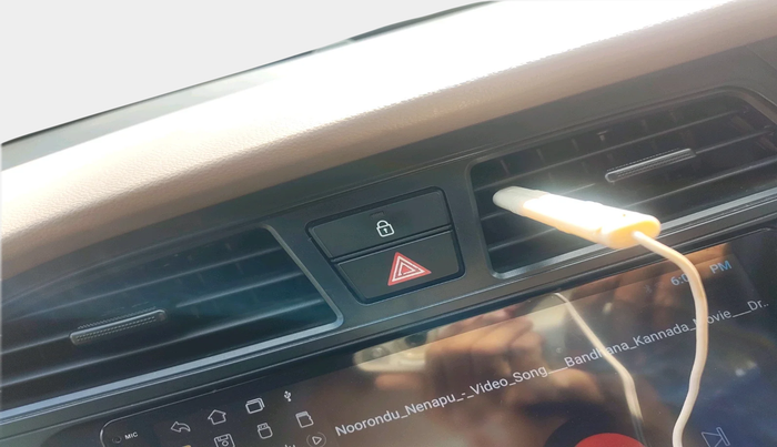 2017 Hyundai Elite i20 ASTA 1.2 (O), Petrol, Manual, 75,180 km, interior