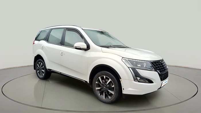 2018 Mahindra XUV500 W11 AT, Diesel, Automatic, 75,446 km, exterior