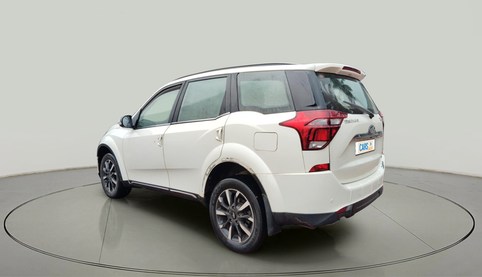 2018 Mahindra XUV500 W11 AT, Diesel, Automatic, 75,446 km, exterior