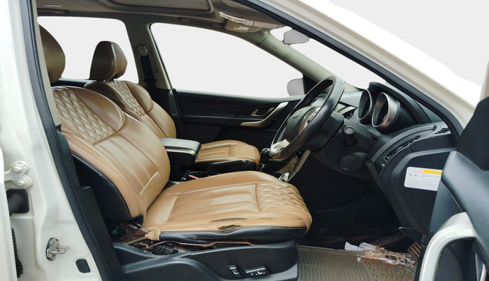 2018 Mahindra XUV500 W11 AT, Diesel, Automatic, 75,446 km, interior