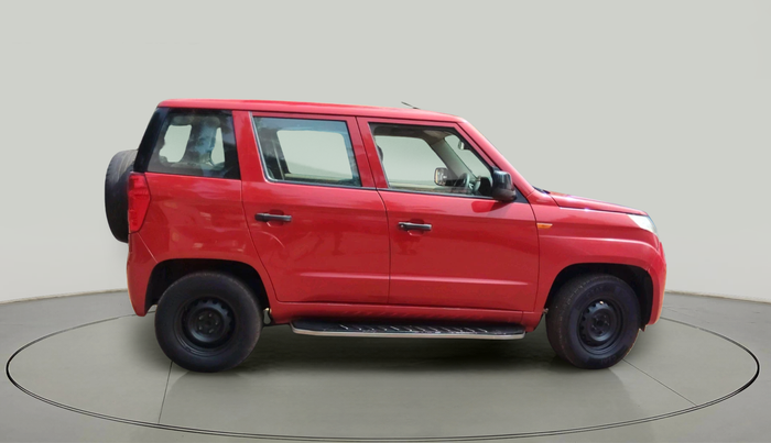 2017 Mahindra TUV300 T4 PLUS, Diesel, Manual, 87,856 km, exterior