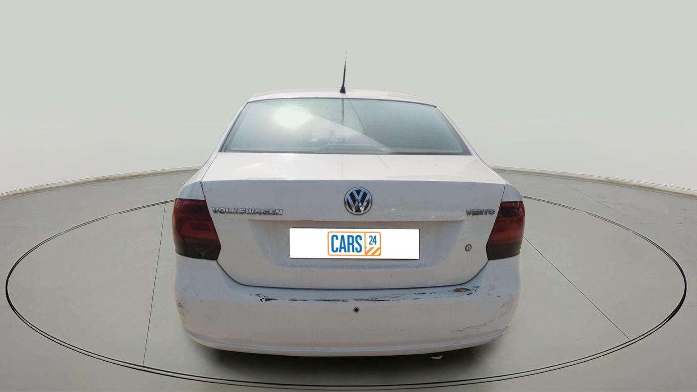 2010 Volkswagen Vento TRENDLINE 1.6, Petrol, Manual, 1,27,522 km, exterior