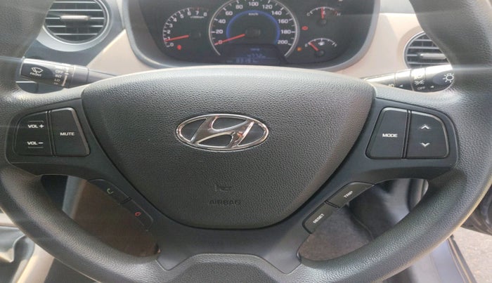 2016 Hyundai Grand i10 SPORTZ 1.2 KAPPA VTVT, Petrol, Manual, 83,191 km, interior