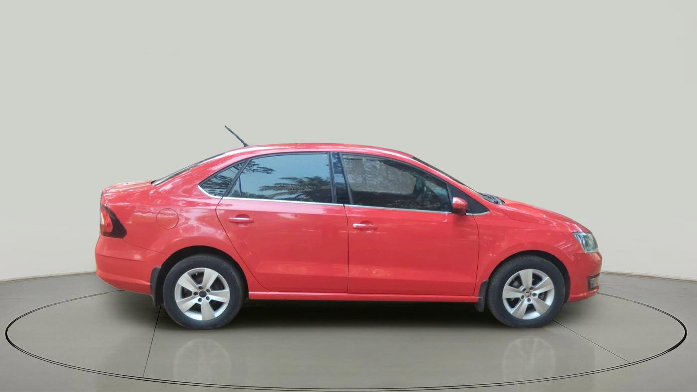 2017 Skoda Rapid STYLE 1.6 MPI, Petrol, Manual, 90,662 km, exterior