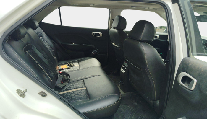 2019 Hyundai VENUE SX PLUS 1.0 TURBO DCT, Petrol, Automatic, 79,622 km, interior