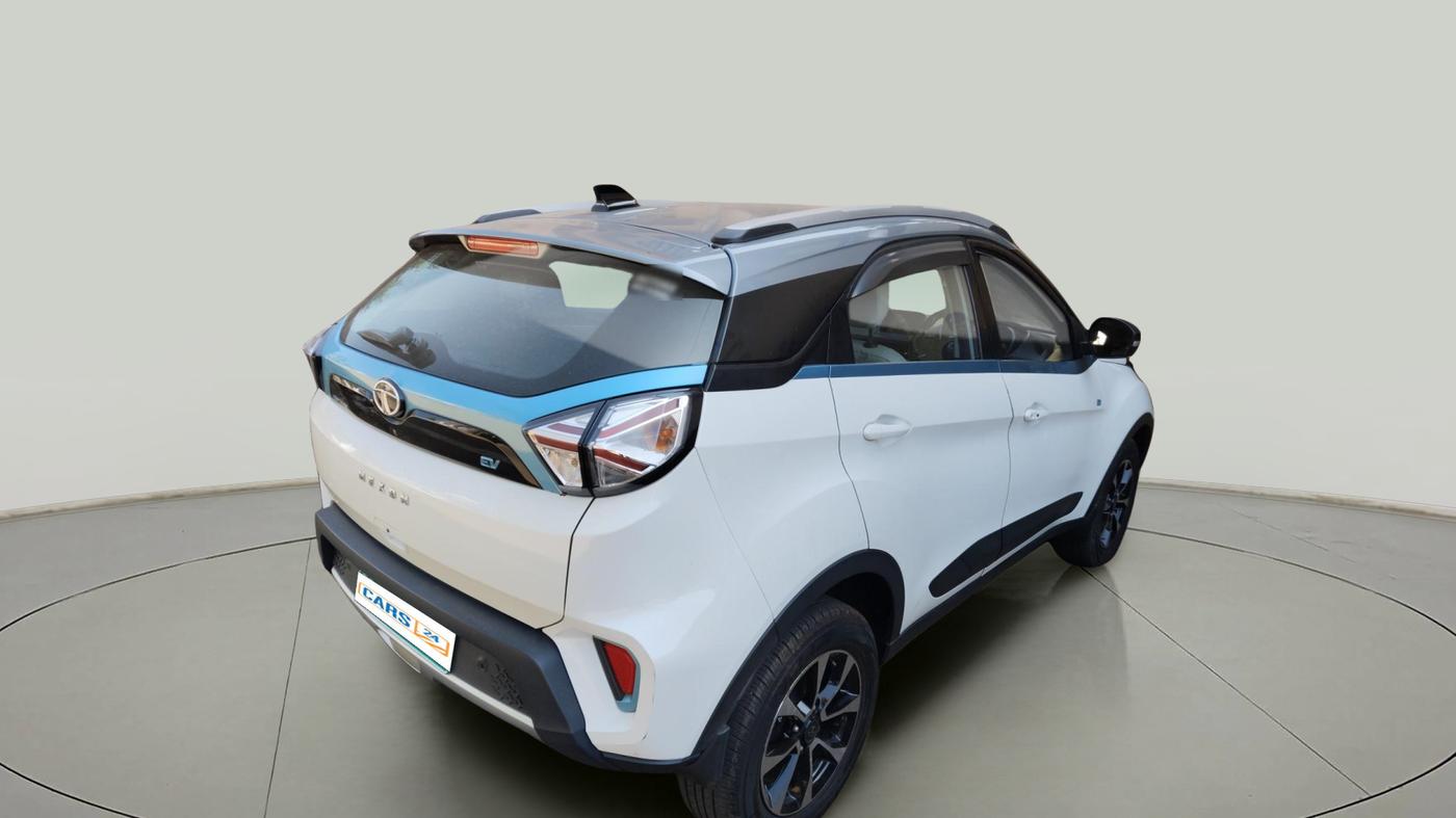 2021 Tata NEXON EV XZ PLUS LUX, Electric, Automatic, 39,455 km, exterior