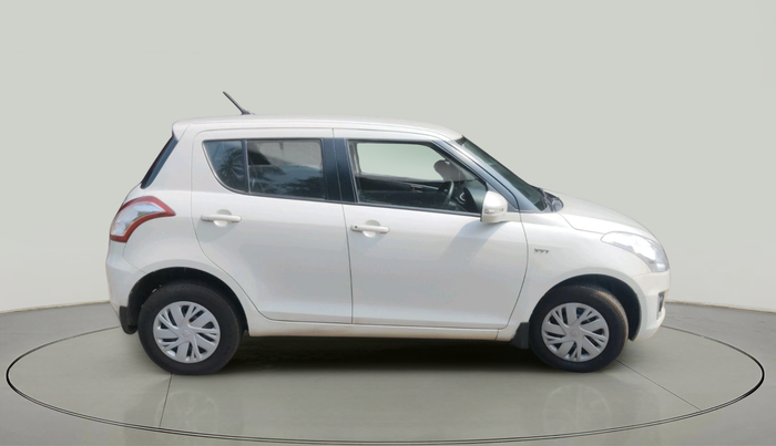 2016 Maruti Swift VXI, Petrol, Manual, 25,941 km, exterior