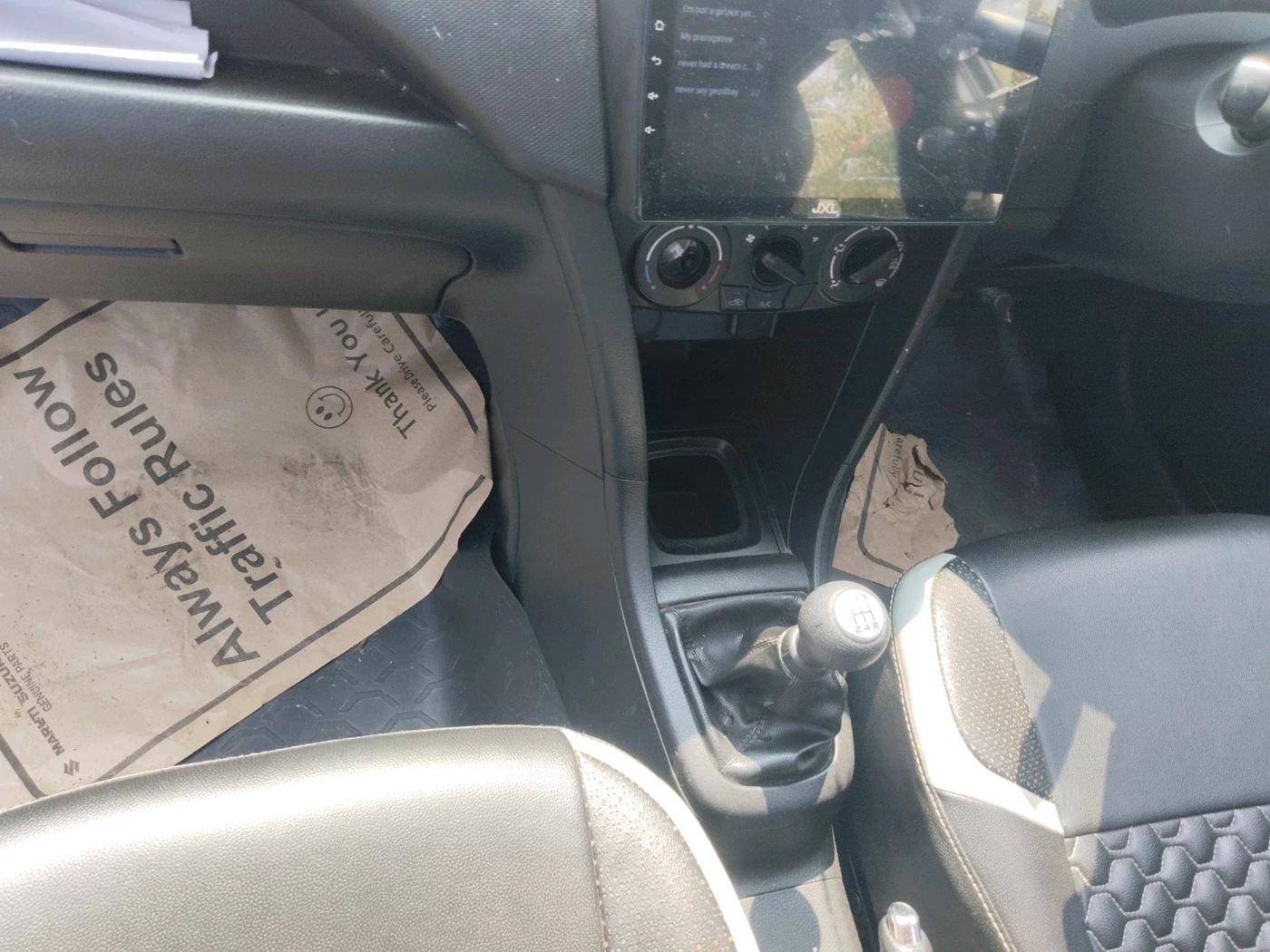 2016 Maruti Swift VXI, Petrol, Manual, 25,941 km, interior