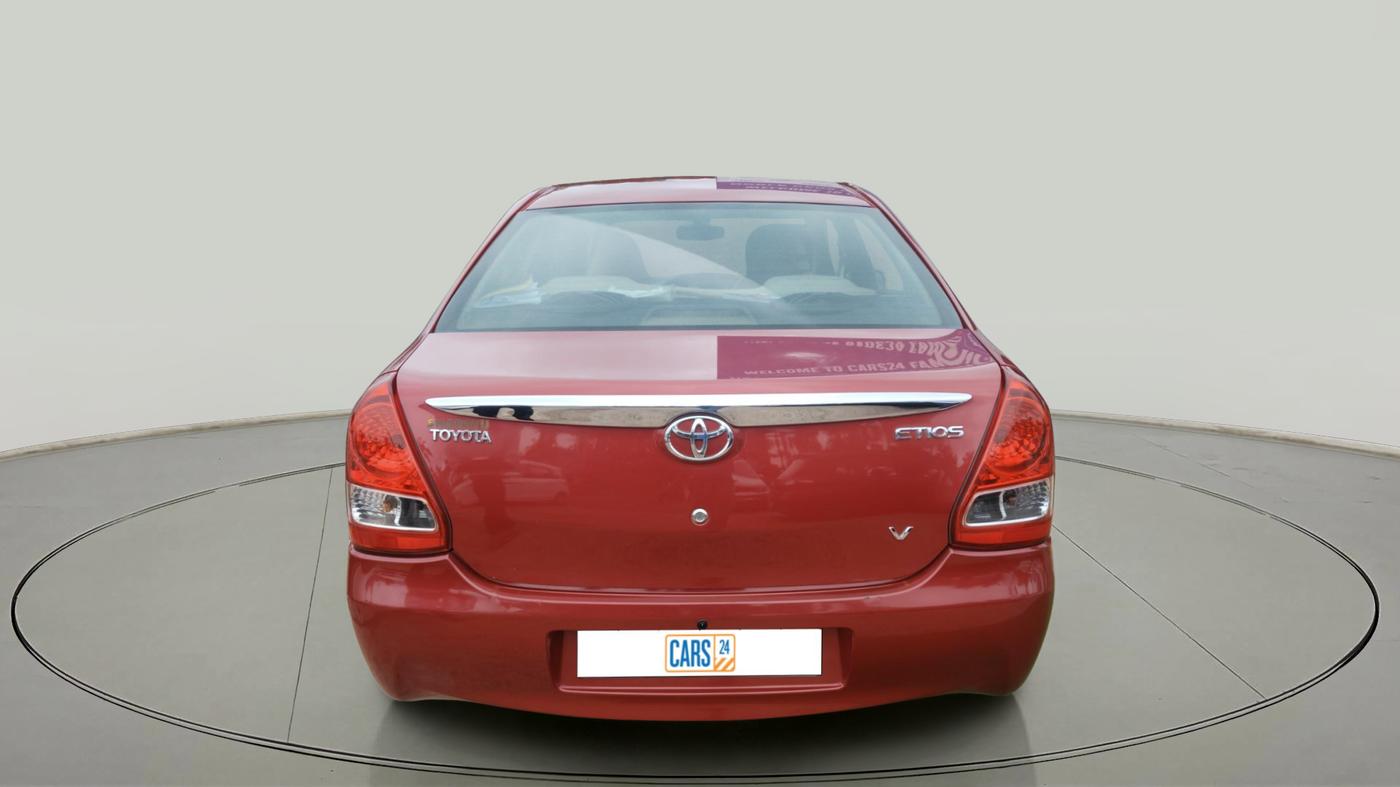 2011 Toyota Etios V, Petrol, Manual, 1,75,426 km, exterior