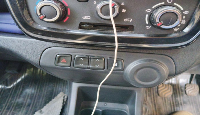 2018 Renault Kwid RXT 0.8 (O), Petrol, Manual, 34,794 km, interior