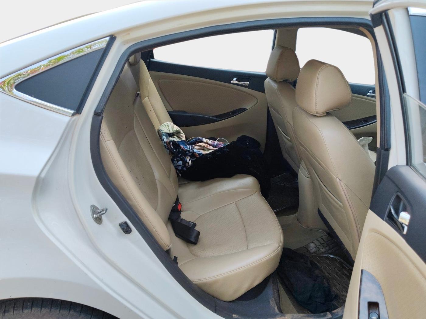 2013 Hyundai Verna FLUIDIC 1.6 VTVT SX OPT, Petrol, Manual, 91,235 km, interior