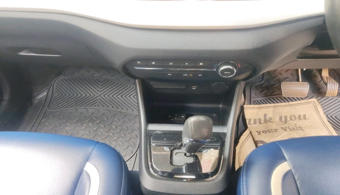 2022 Tata PUNCH CREATIVE  AMT, Petrol, Automatic, 48,737 km, interior