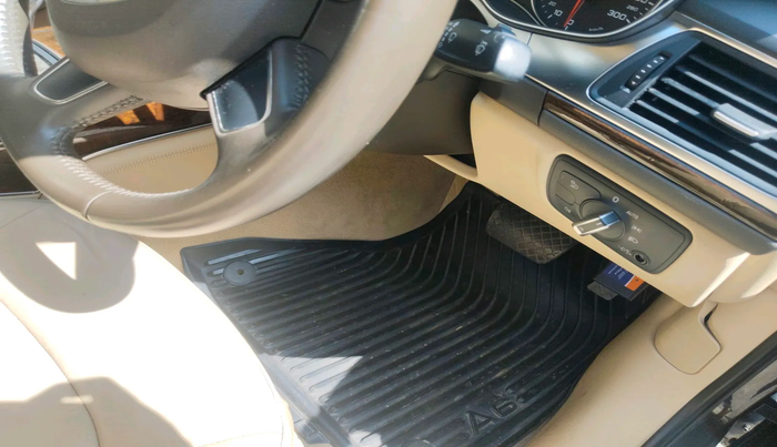 2014 Audi A6 2.0 TDI PREMIUM, Diesel, Automatic, 51,032 km, interior