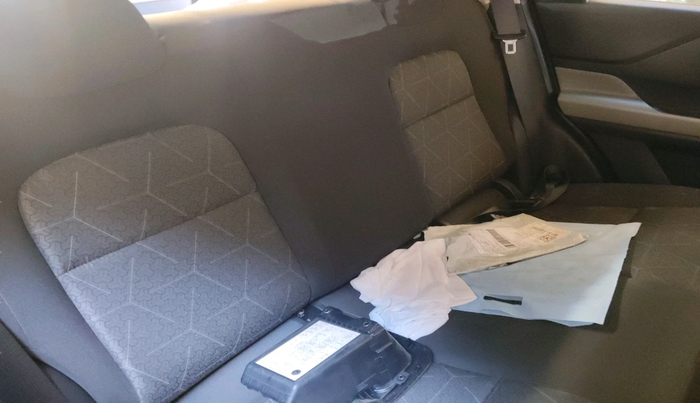 2022 Tata PUNCH ADVENTURE AMT, Petrol, Automatic, 30,297 km, interior