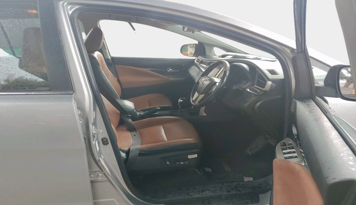 2016 Toyota Innova Crysta 2.8 ZX AT 7 STR, Diesel, Automatic, 1,77,587 km, interior