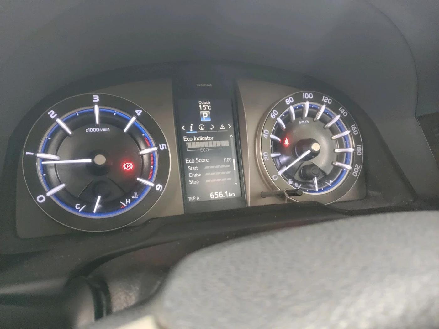 2016 Toyota Innova Crysta 2.8 ZX AT 7 STR, Diesel, Automatic, 1,77,587 km, interior