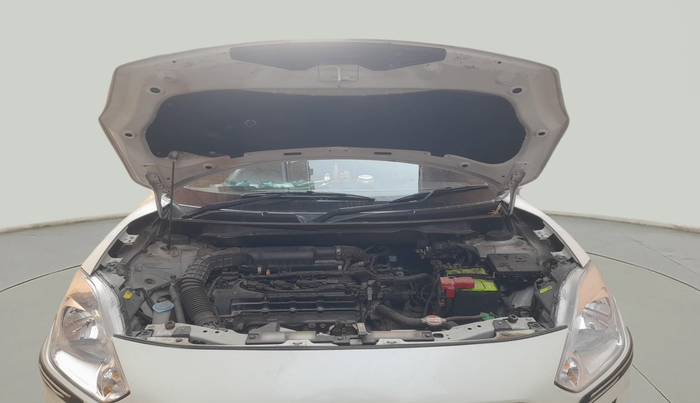 2020 Maruti Swift LXI, Petrol, Manual, 28,527 km, exterior