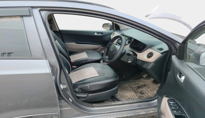 2018 Hyundai Grand i10 SPORTZ 1.2 KAPPA VTVT, Petrol, Manual, 72,649 km, interior