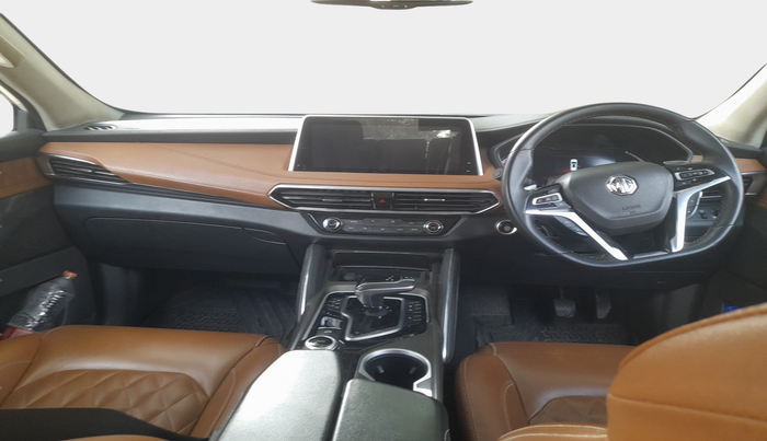 2021 MG GLOSTER SHARP 6 STR 2.0 TWIN TURBO 4WD, Diesel, Automatic, 77,434 km, interior