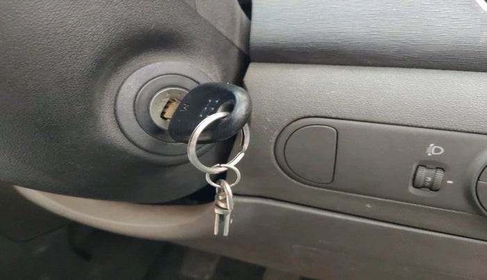 2011 Hyundai i10 ERA 1.1, Petrol, Manual, 75,205 km, interior