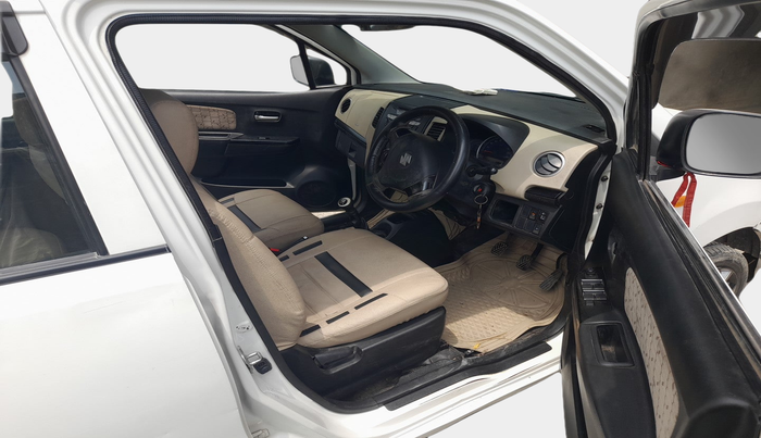 2018 Maruti Wagon R 1.0 VXI, Petrol, Manual, 55,388 km, interior