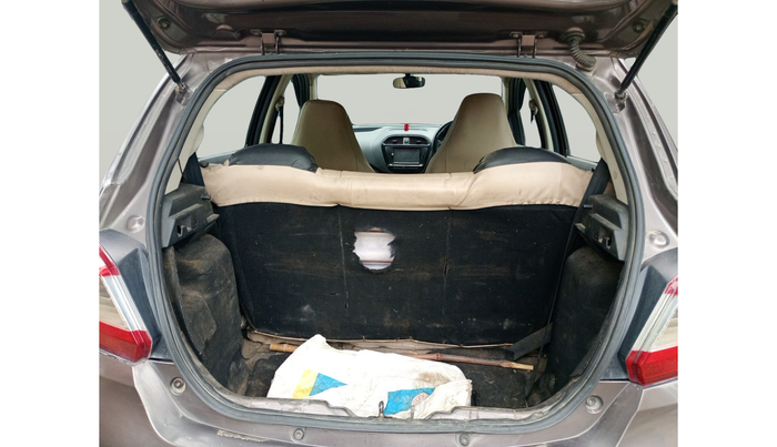 2018 Tata Tiago XM DIESEL, Diesel, Manual, 97,569 km, exterior