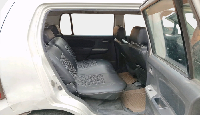 2011 Maruti Wagon R 1.0 VXI, Petrol, Manual, 84,861 km, interior